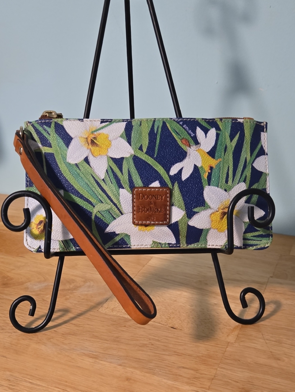 Dooney &Bourke Daffodil Floral Wristlet W/ Attached Keyring.     (#1726)